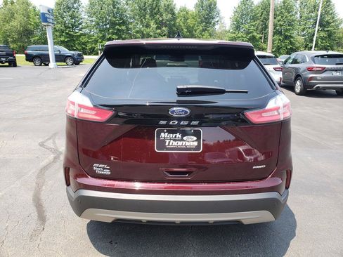 Used 2022 Ford Edge SEL w/ Convenience Package AWD/4WD image 6