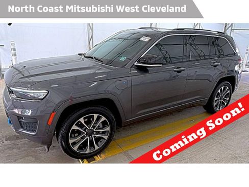 Used 2023 Jeep Grand Cherokee Overland image 1