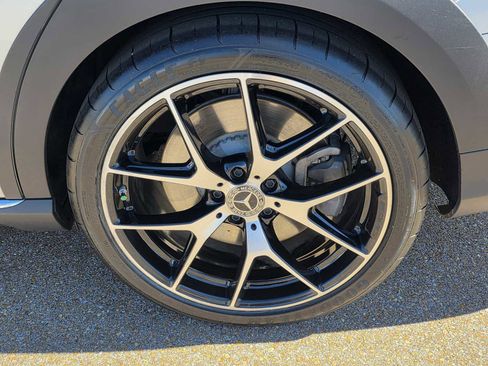 Used 2023 Mercedes-Benz E 450 4MATIC All-Terrain Wagon image 25