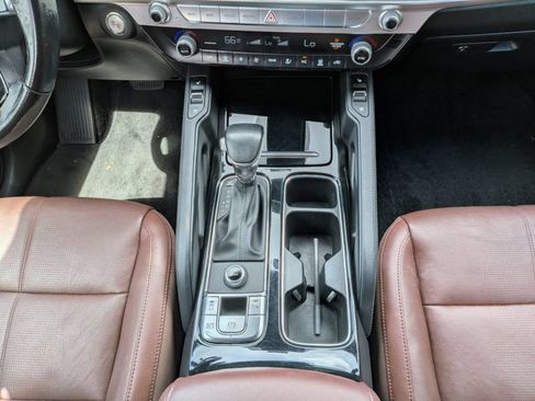 Certified 2023 Kia Telluride EX w/ EX Captain's Chair Package FWD image 22