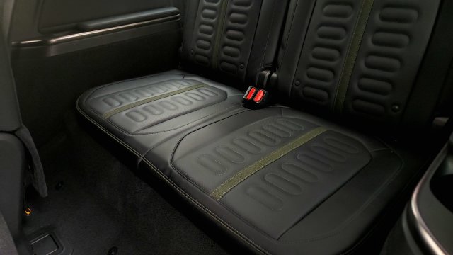Used 2024 Rivian R1S Adventure Quad AWD/4WD image 40