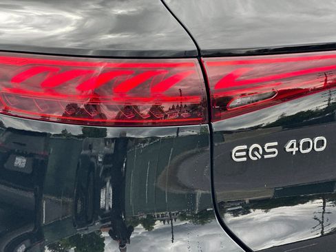 New 2026 Mercedes-Benz EQS 400 4MATIC SUV image 11