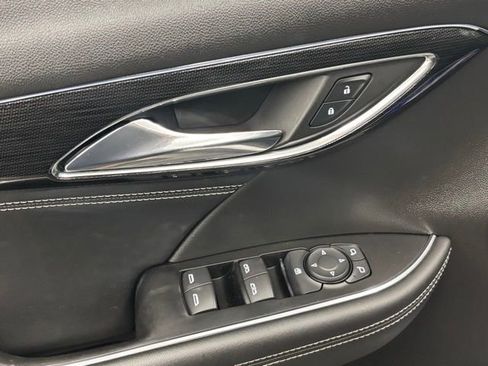 Used 2023 Buick Envision Preferred FWD image 13
