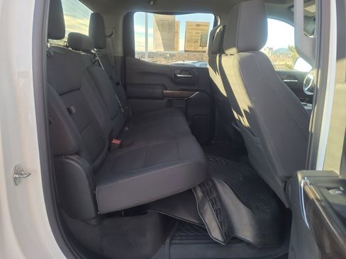 Used 2022 Chevrolet Silverado 1500 RST image 18