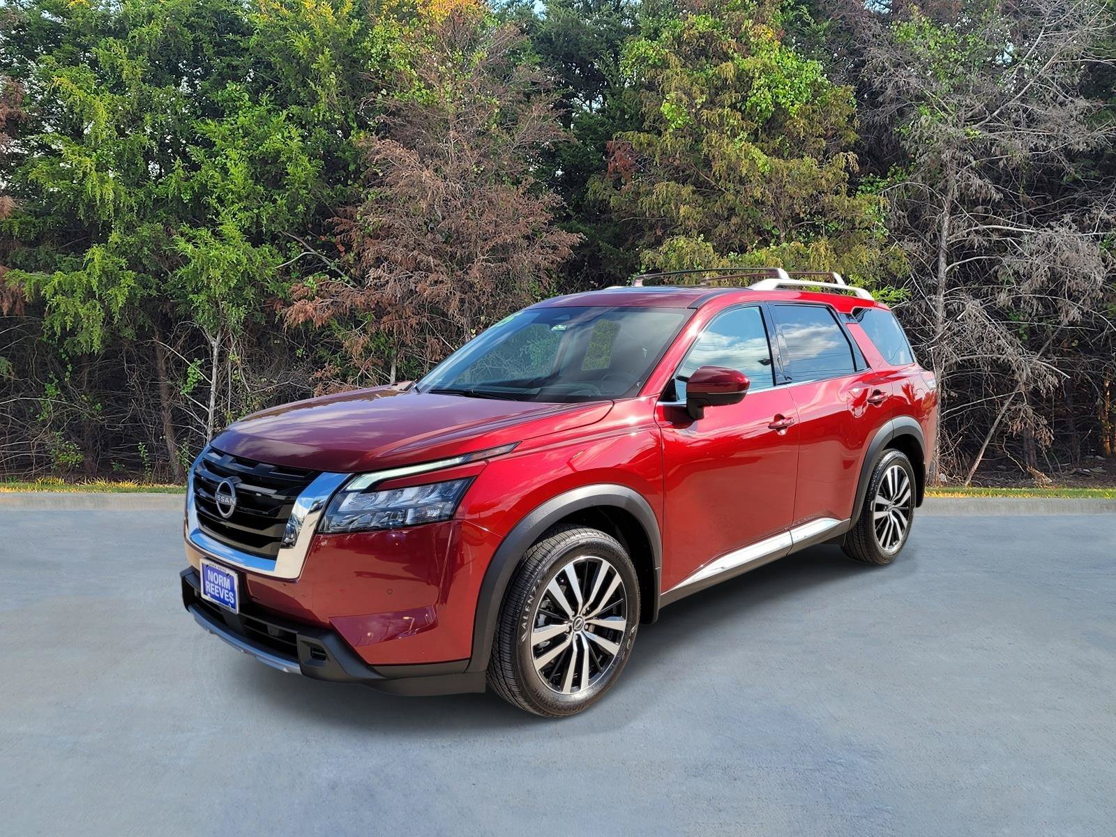 Used 2025 Nissan Pathfinder Platinum w/ Cargo Package FWD 360° Tour