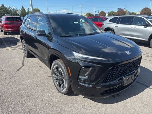 New 2026 Buick Enclave Sport Touring w/ Super Cruise Package image 3