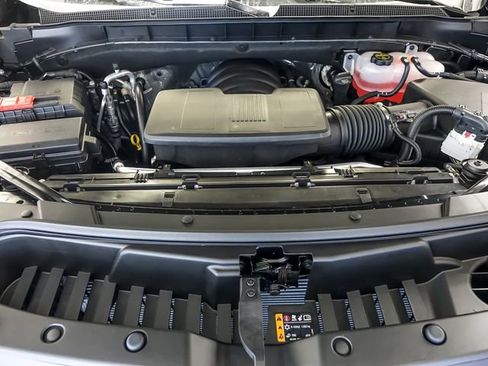 New 2026 Chevrolet Tahoe LS w/ LS Custom Edition AWD/4WD image 23