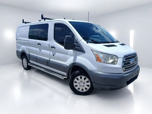 Used 2017 Ford Transit 250 130 Low Roof w/ Exterior Upgrade Package RWD image 2
