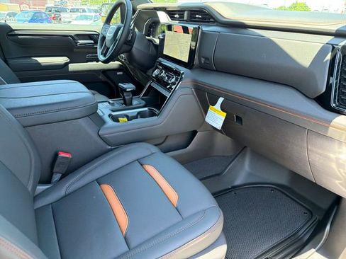 New 2026 GMC Sierra 1500 AT4 AWD/4WD image 23