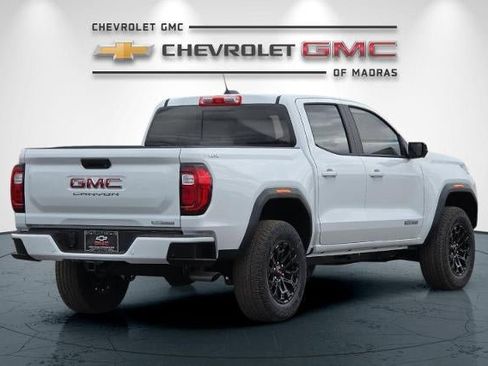 New 2026 GMC Canyon Elevation w/ Convenience Package image 3