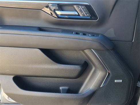 New 2026 Chevrolet Tahoe LT w/ Comfort Package image 17