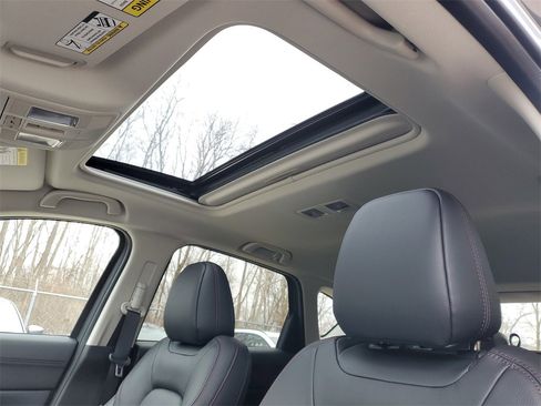 New 2025 MAZDA CX-5 Carbon Edition image 12