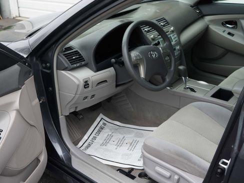 Used 2009 Toyota Camry Hybrid image 36