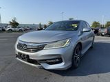 Used 2016 Honda Accord Touring image 3