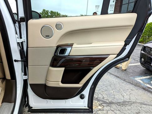 Used 2016 Land Rover Range Rover HSE AWD/4WD image 39