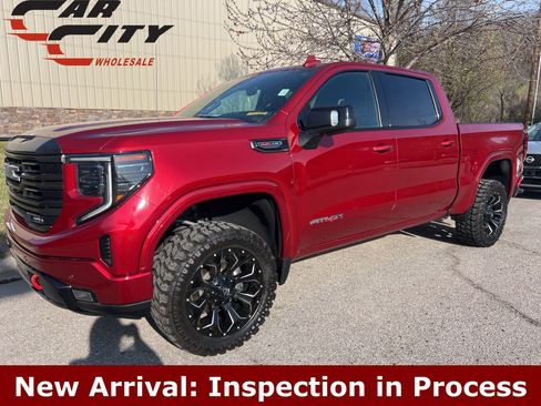Used 2023 GMC Sierra 1500 AT4X image 1