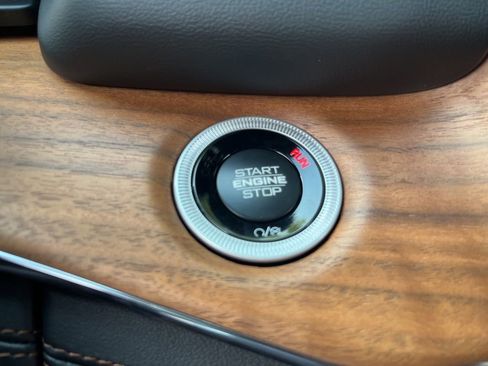 New 2025 Jeep Grand Cherokee L Summit image 53