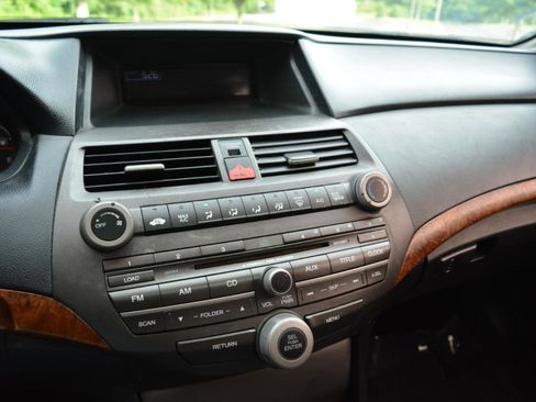 Used 2012 Honda Accord EX image 21