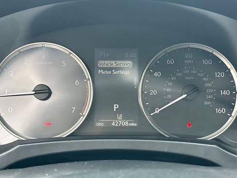 Certified 2022 Lexus IS 300 w/ Premium Package RWD image 20
