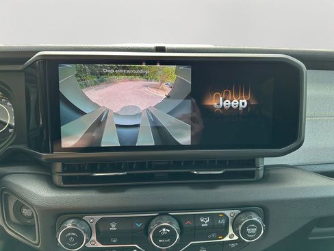 New 2025 Jeep Wrangler Sport S image 26