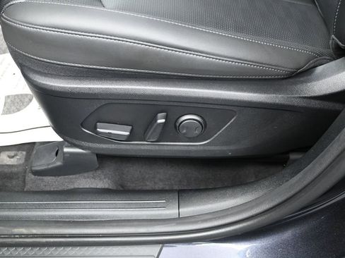 Certified 2025 Kia Sorento X-Line EX AWD/4WD image 12