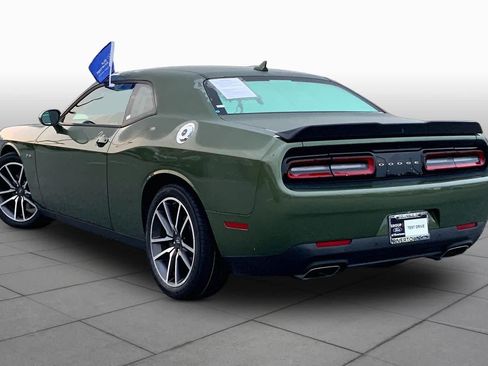 Used 2023 Dodge Challenger R/T RWD image 10
