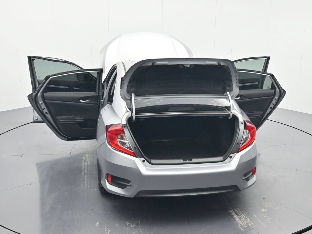 Used 2018 Honda Civic EX image 46