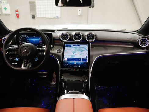 Used 2025 Mercedes-Benz C 43 AMG 4MATIC Sedan image 15