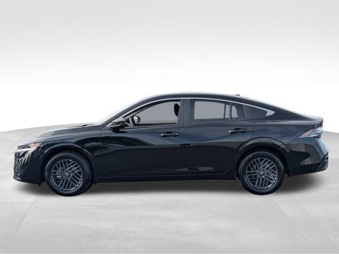 New 2026 Nissan Sentra SV w/ SV Convenience Package image 2