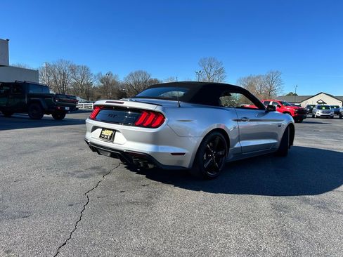 Used 2022 Ford Mustang GT Premium w/ Equipment Group 401A image 3