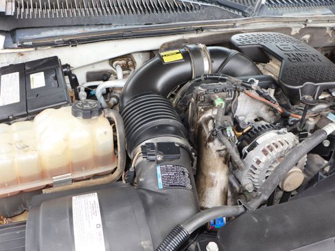 Used 2007 Chevrolet Silverado 2500 W/T w/ Heavy-Duty Power Package image 26