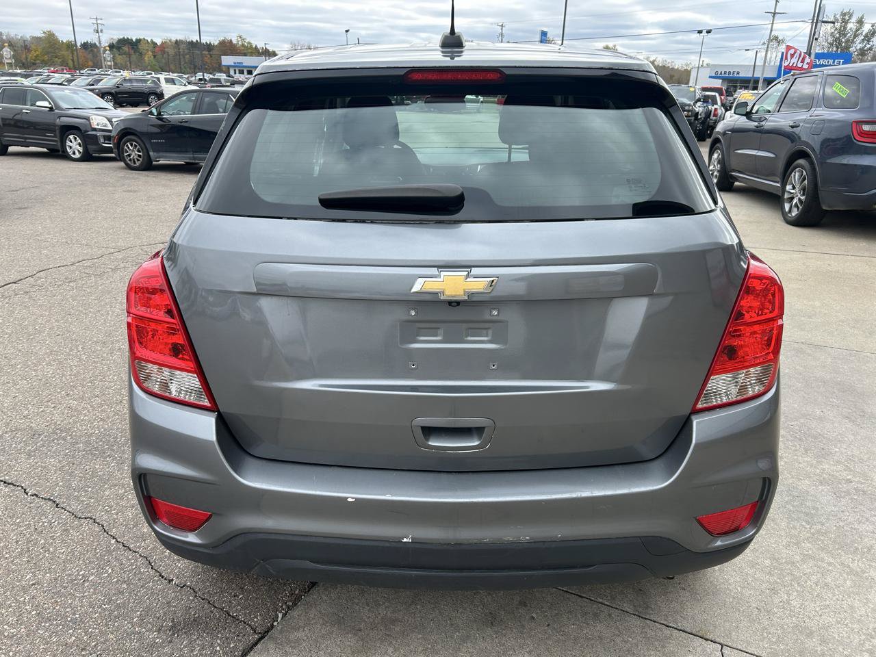 Used 2020 Chevrolet Trax LS w/ Tint and Cruise Package FWD image 6