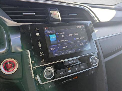 Used 2018 Honda Civic EX-L image 11