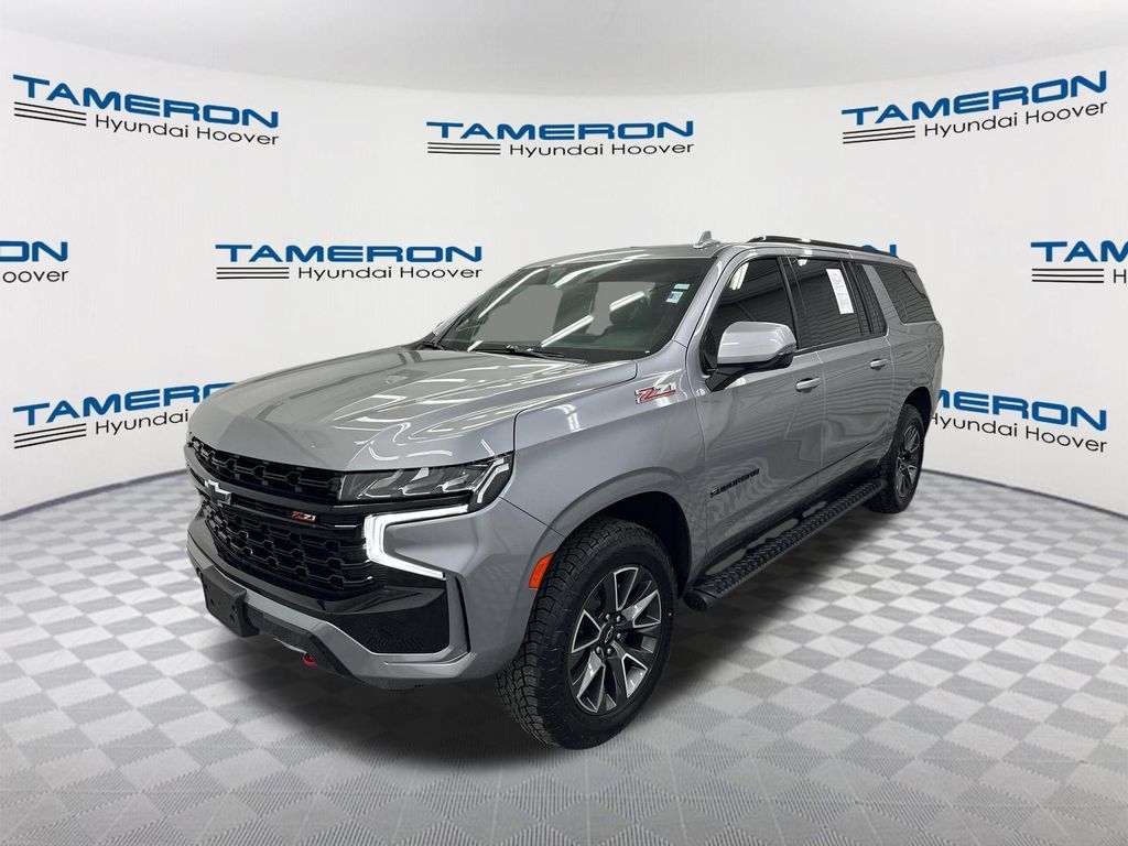 Used 2023 Chevrolet Suburban Z71 w/ Luxury Package AWD/4WD image 1