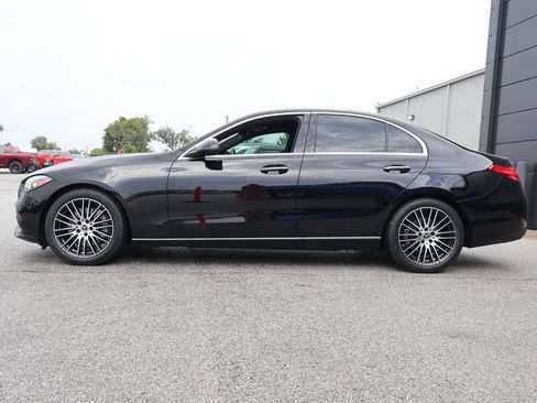 Used 2025 Mercedes-Benz C 300 4MATIC Sedan image 2