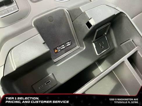 Used 2024 GMC Sierra 2500 Denali w/ Denali Reserve Package AWD/4WD image 39
