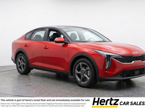 Used 2025 Kia K4 FWD image 1