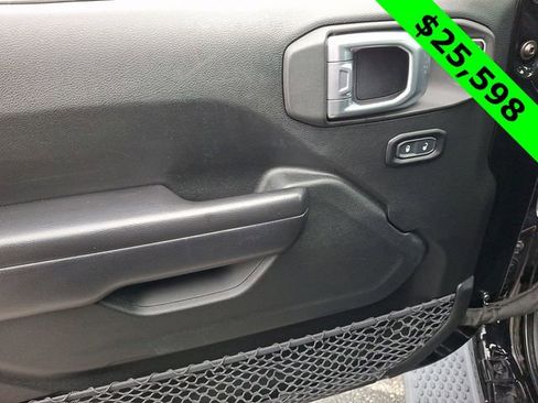 Used 2020 Jeep Wrangler Unlimited Sport image 12