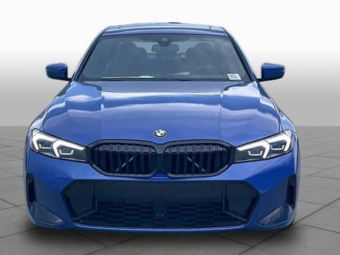 Used 2026 BMW 330i Sedan w/ M Sport Package RWD image 3