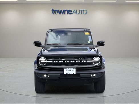 Used 2023 Ford Bronco Outer Banks AWD/4WD image 9