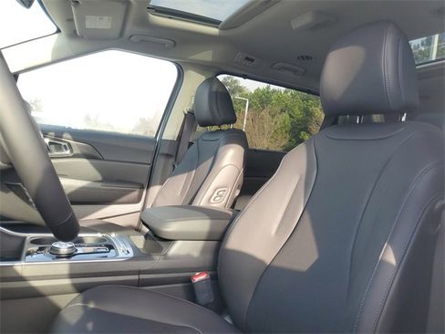 New 2026 Kia Carnival SX image 15