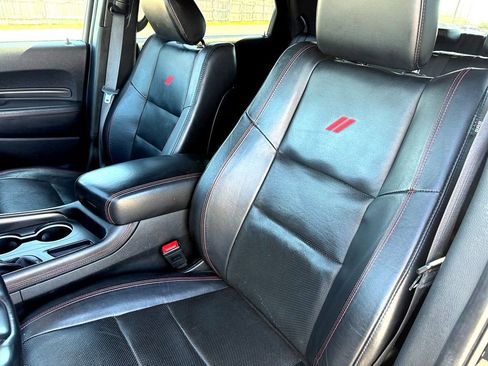 Used 2023 Dodge Durango GT image 13
