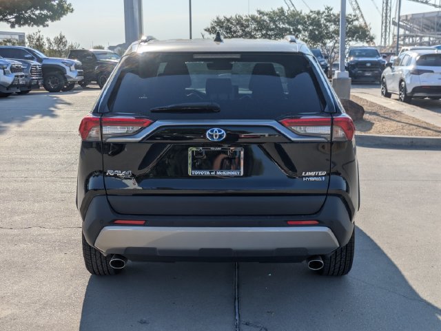 Used 2023 Toyota RAV4 Limited AWD/4WD image 7