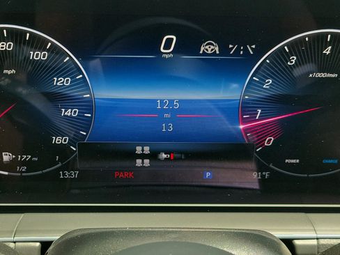 New 2026 Mercedes-Benz GLS 580 4MATIC image 32