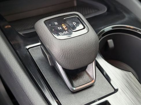 New 2026 Nissan Rogue SV FWD image 19