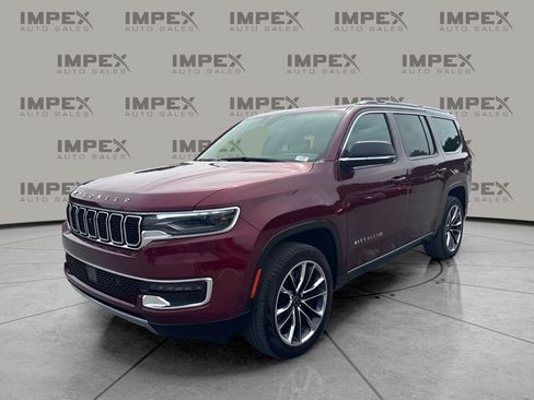 Used 2025 Jeep Wagoneer Series III w/ Premium Group I AWD/4WD image 1