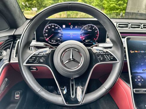 Used 2025 Mercedes-Benz S 580 4MATIC Sedan image 29