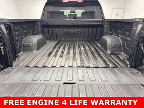 Used 2024 GMC Sierra 1500 Elevation w/ LPO, Elevation Black Package image 24