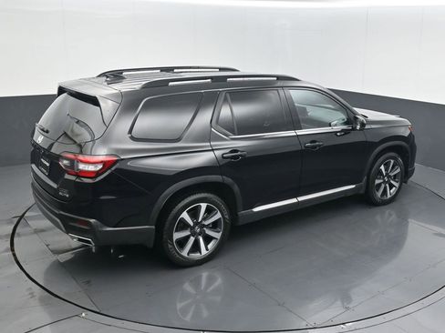 Certified 2023 Honda Pilot Elite image 21