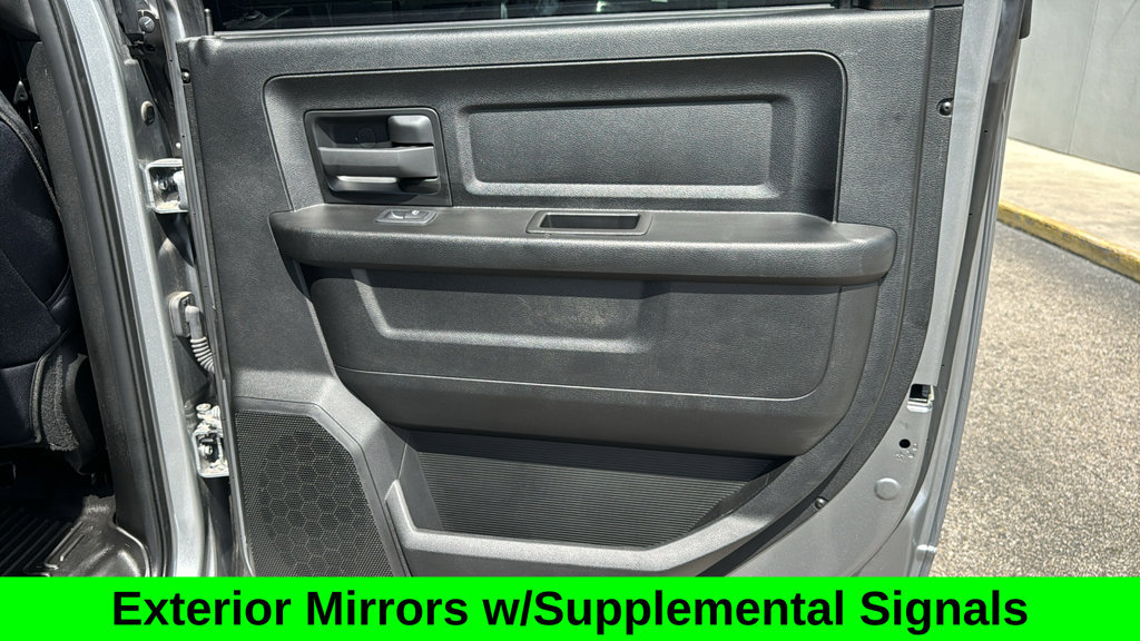 Used 2024 RAM 2500 Tradesman w/ Chrome Appearance Group AWD/4WD image 20